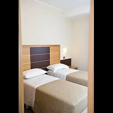 Vittoria 4*
