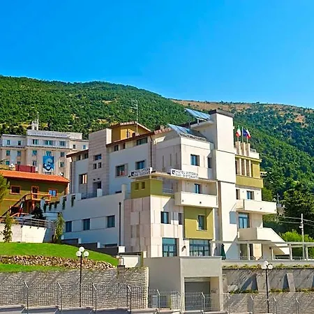 Hotel Vittoria 4*