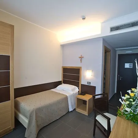 Vittoria Отель 4*